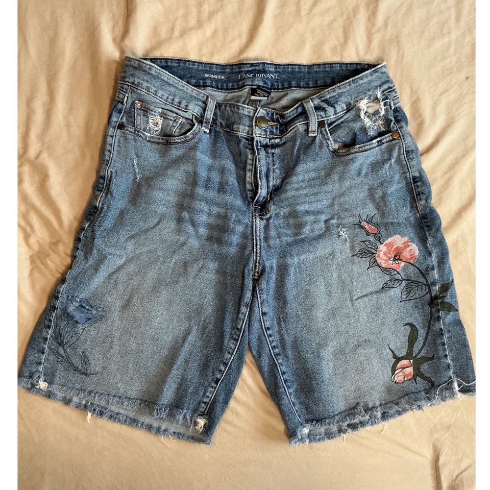 Lane Bryant Bermuda Denim Shorts Floral Embroidered Distressed Blue Size 16